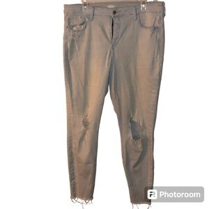 Light wash skinny jeans